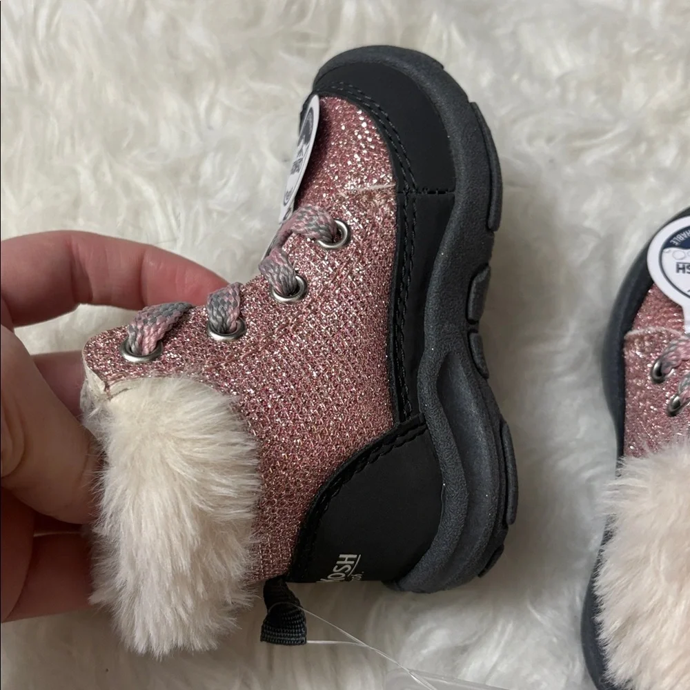NWT Osh Kosh B’Gosh Pink Ramira Toddler Size 4 Boots